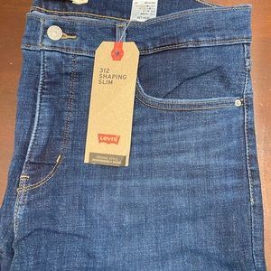 Levi’s 312 Shaping Slim Jeans
